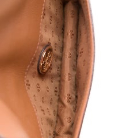 Rare Tory Burch All-T Crossbody Bag - Picture 3 of 3